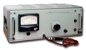 Милливольтметр "В3-25"